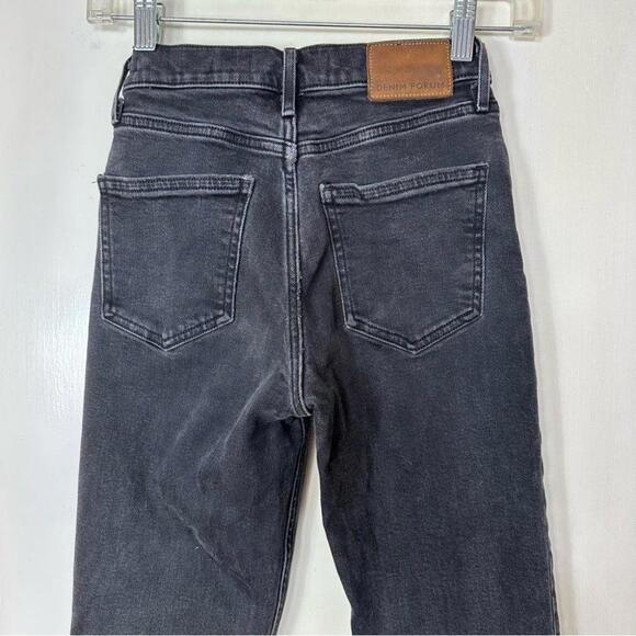 Aritzia Denim Forum - Arlo High Rise Straight -  Black - 23 - Picture 6 of 8